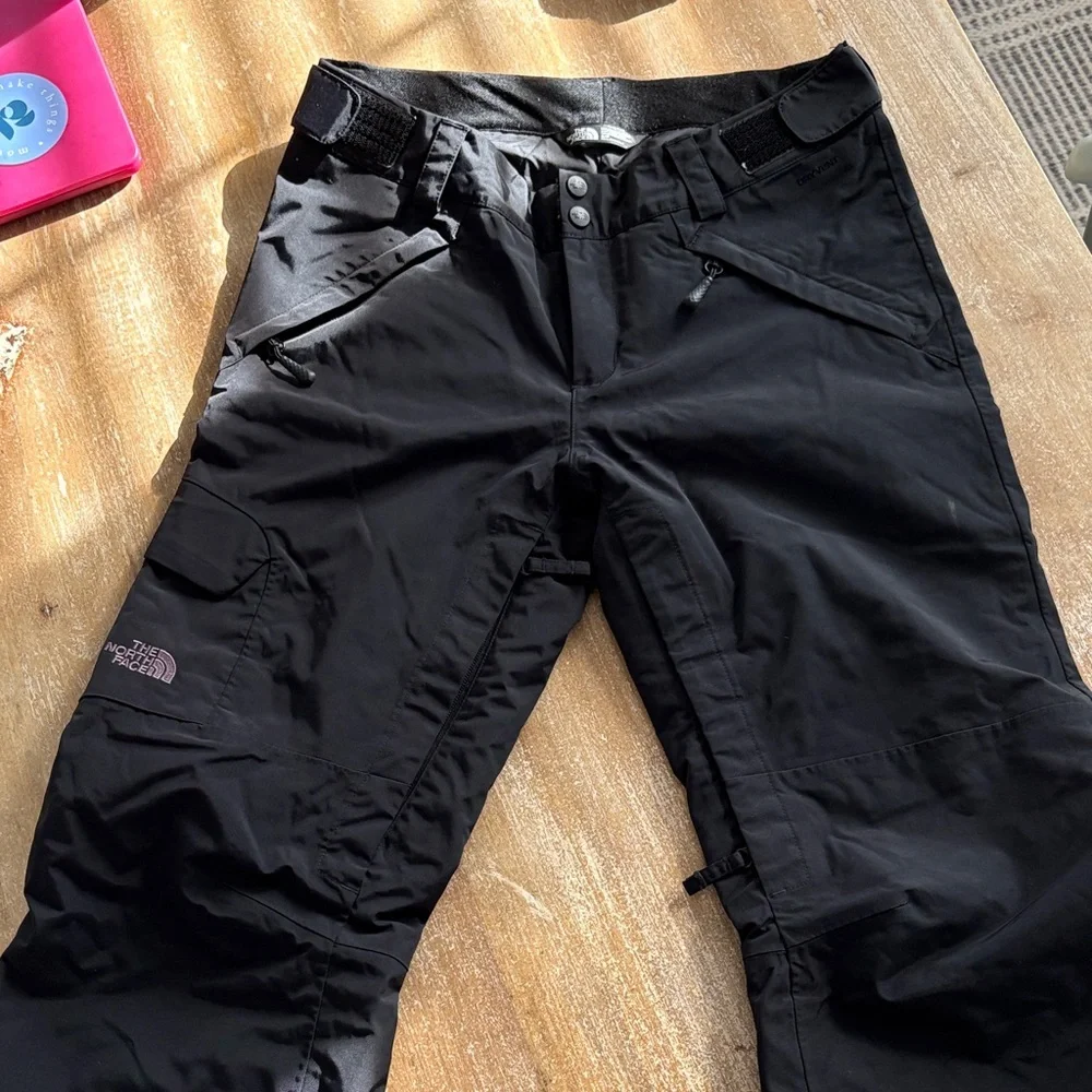 Women’s Black North Face Snow Pants - Picture 3 of 5
